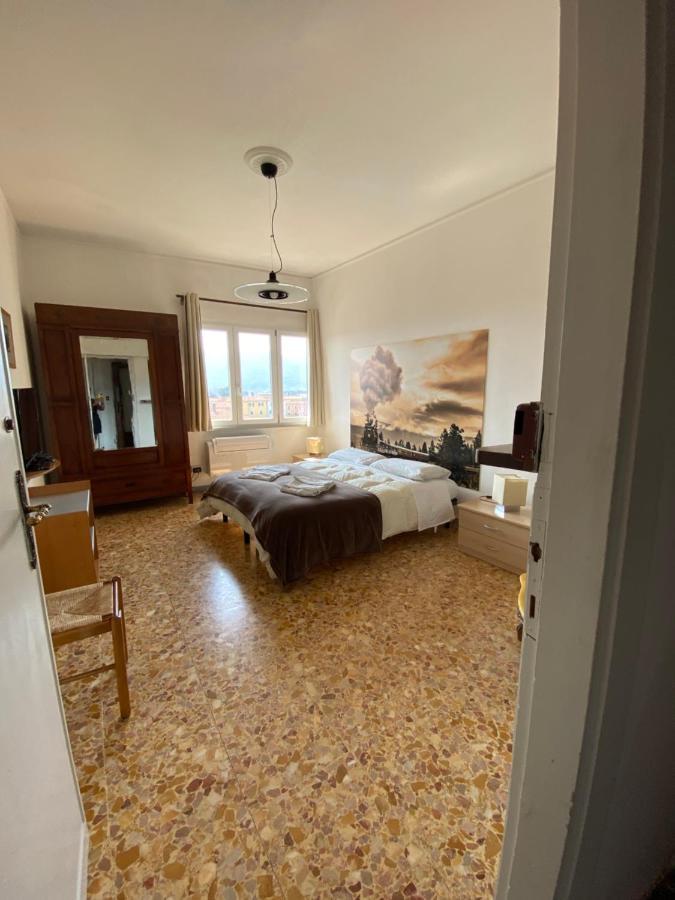 B&B Del Viaggiatore Sarzana Ngoại thất bức ảnh