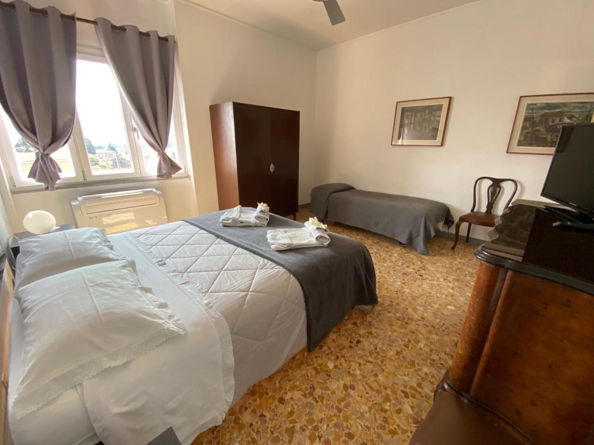 B&B Del Viaggiatore Sarzana Ngoại thất bức ảnh