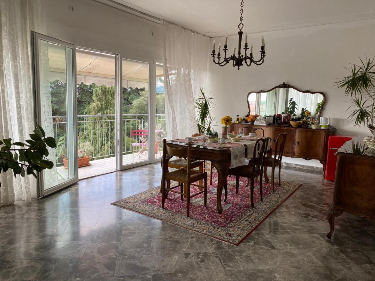 B&B Del Viaggiatore Sarzana Ngoại thất bức ảnh