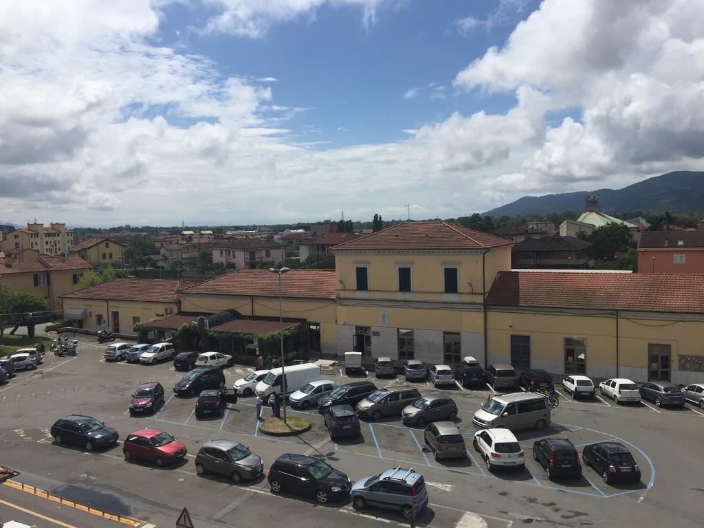B&B Del Viaggiatore Sarzana Ngoại thất bức ảnh