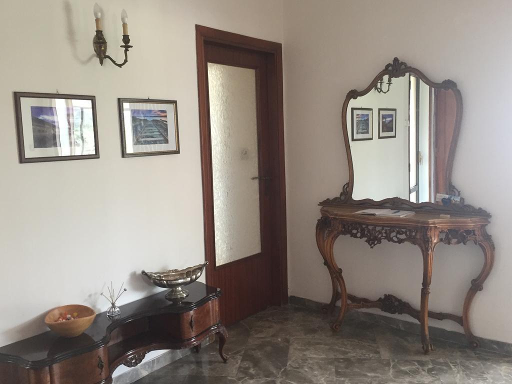 B&B Del Viaggiatore Sarzana Ngoại thất bức ảnh