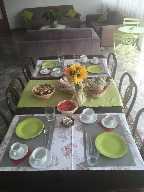 B&B Del Viaggiatore Sarzana Ngoại thất bức ảnh